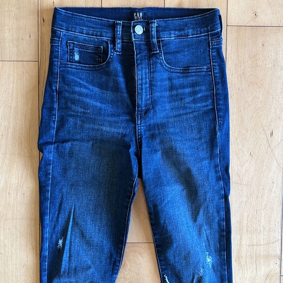 GAP Denim High Rise Distressed Favorite Jegging - Picture 2 of 3